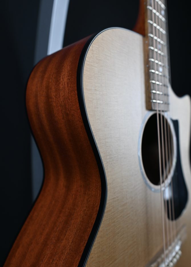 Eastman PCH1-GACE Natural Grand Auditorium #622