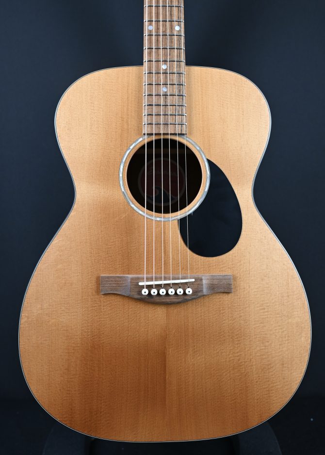 Eastman PCH1-OM Orchestra Model Natural #273