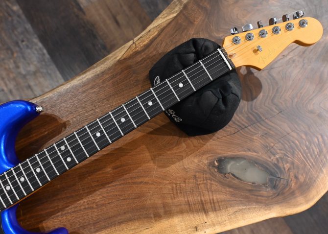 Fender American Ultra II Stratocaster Noble Blue 2024