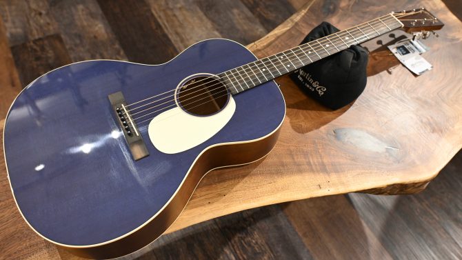 Martin 00L-16E Blue Denim #663
