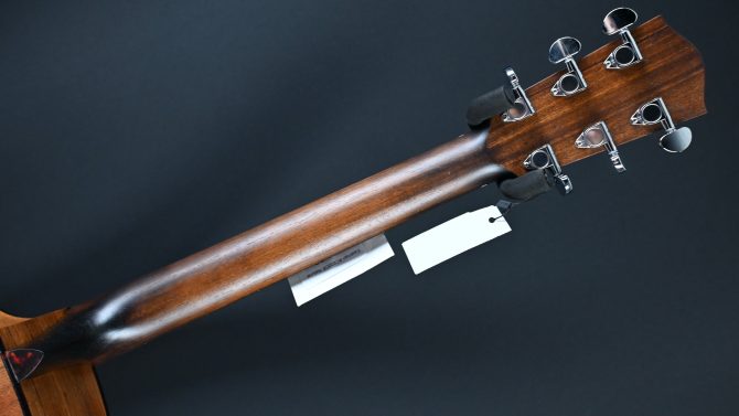 Eastman AC222CE Natural Grand Auditorium #511