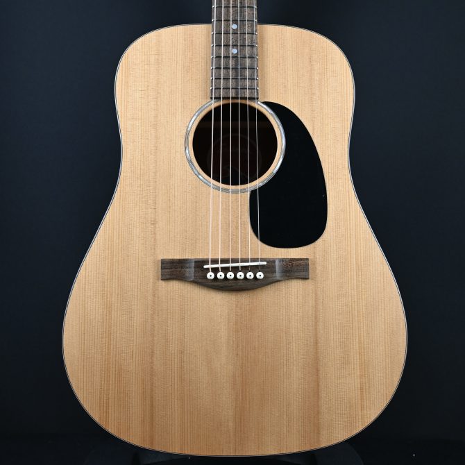 Eastman PCH1-D Dreadnought Natural #677