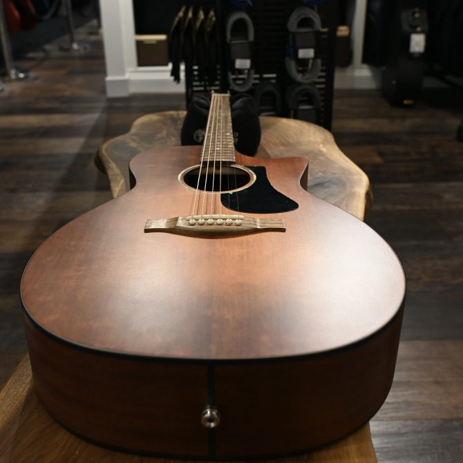 Eastman PCH1-GACE Classic Grand Auditorium #788