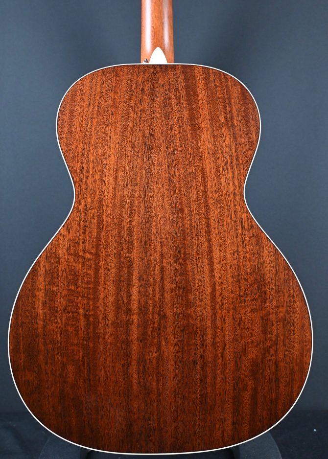 Martin 00L-16E Blue Denim #663
