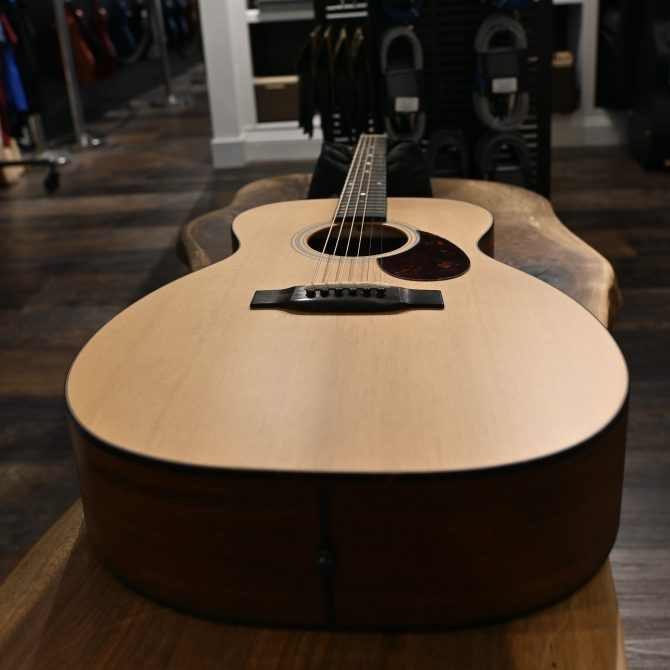 Eastman E1OM Orchestra Model Natural #476