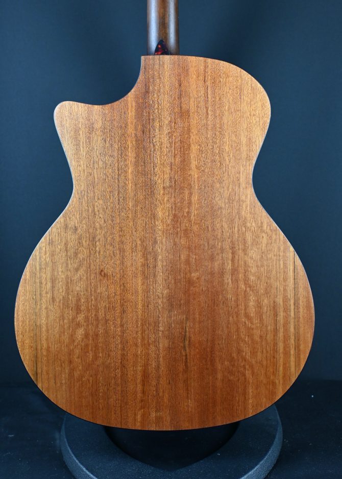 Eastman AC222CE Natural Grand Auditorium #511
