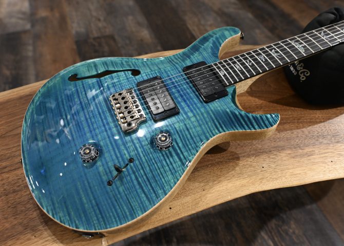 PRS Wood Library Custom 24 Semi-Hollow One-Piece Artist Grade Top Laguna #010