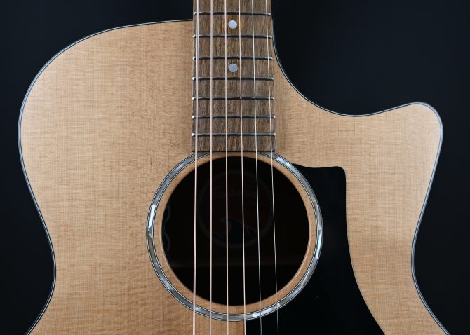 Eastman PCH1-GACE Natural Grand Auditorium #622