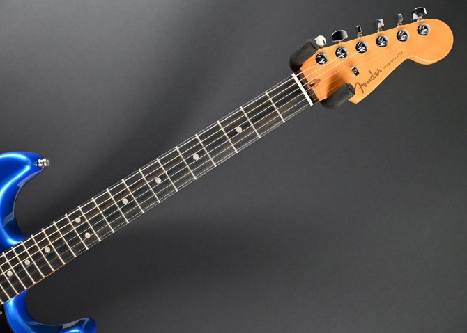 Fender American Ultra II Stratocaster Noble Blue 2024