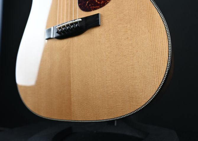 Eastman E3D Deluxe Thermo-Cure Natural Dreadnought #556