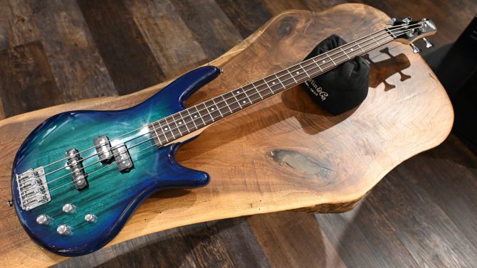 Ibanez GSR200-BMT Blue Moon Burst #495