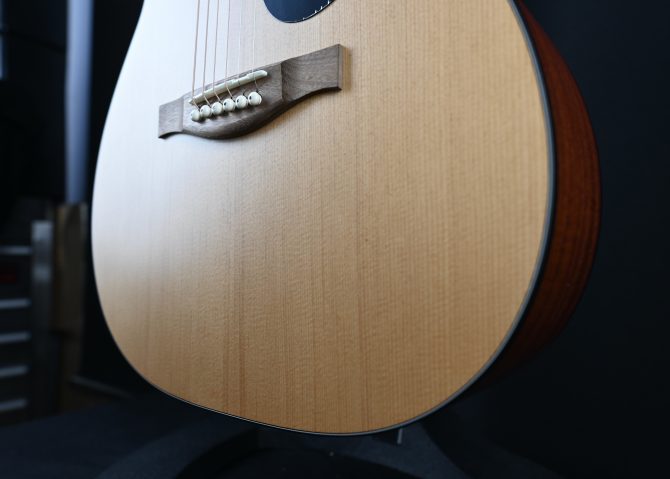 Eastman PCH1-OM Orchestra Model Natural #280