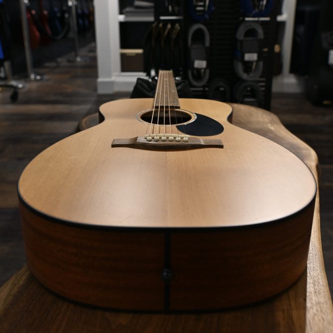 Eastman PCH1-OM Orchestra Model Natural #273