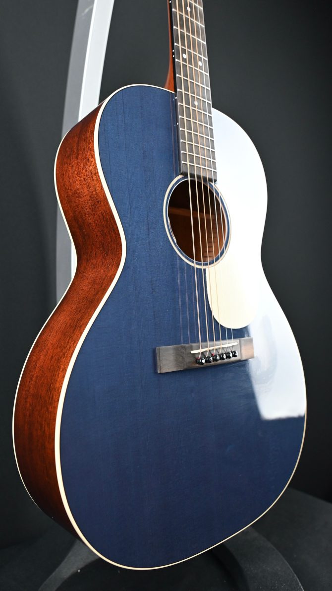 Martin 00L-16E Blue Denim #663