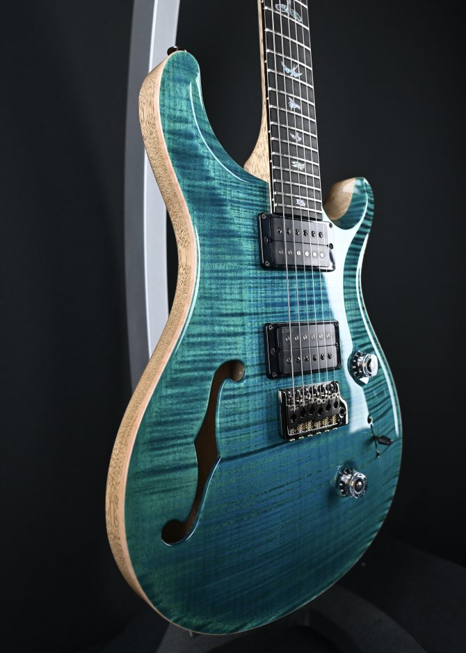 PRS Wood Library Custom 24 Semi-Hollow One-Piece Artist Grade Top Laguna #010