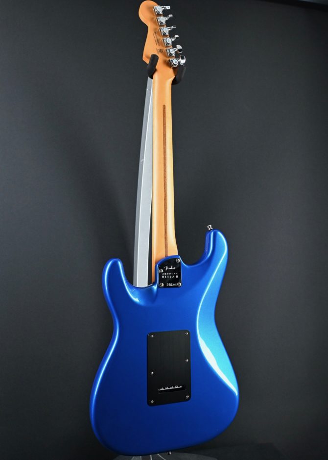 Fender American Ultra II Stratocaster Noble Blue 2024