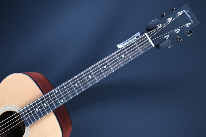 Eastman E1OM Orchestra Model Natural #476