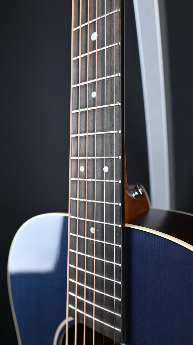 Martin 00L-16E Blue Denim #663