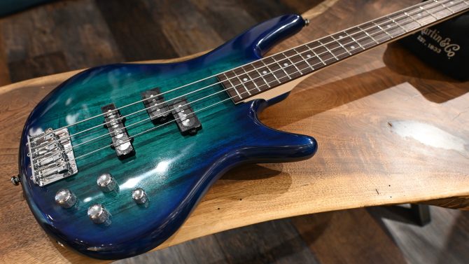 Ibanez GSR200-BMT Blue Moon Burst #495