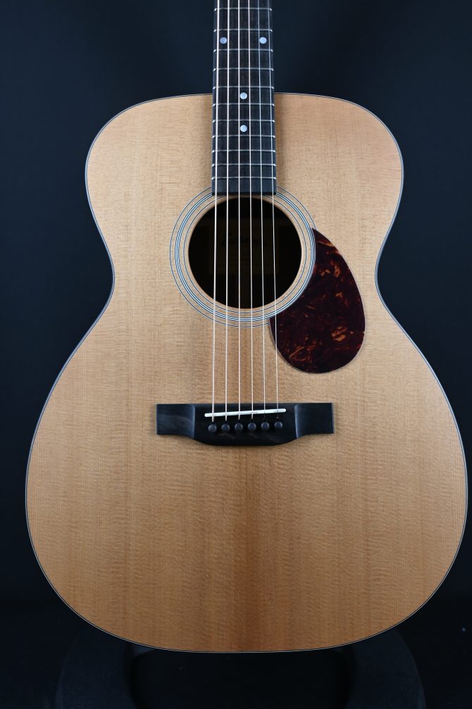Eastman E1OM Orchestra Model Natural #476