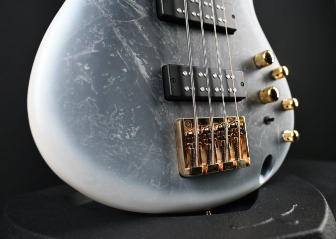 Ibanez SR300EDX-FBM Frozen Black Glacier Matte #782