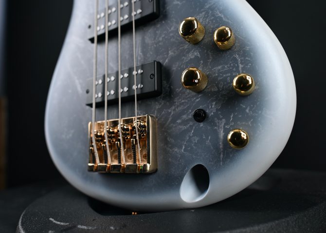 Ibanez SR300EDX-FBM Frozen Black Glacier Matte #782