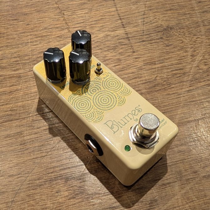 EarthQuaker Devices Blumes Jr MOSFET Mod Limited Edition Low Signal Shredder