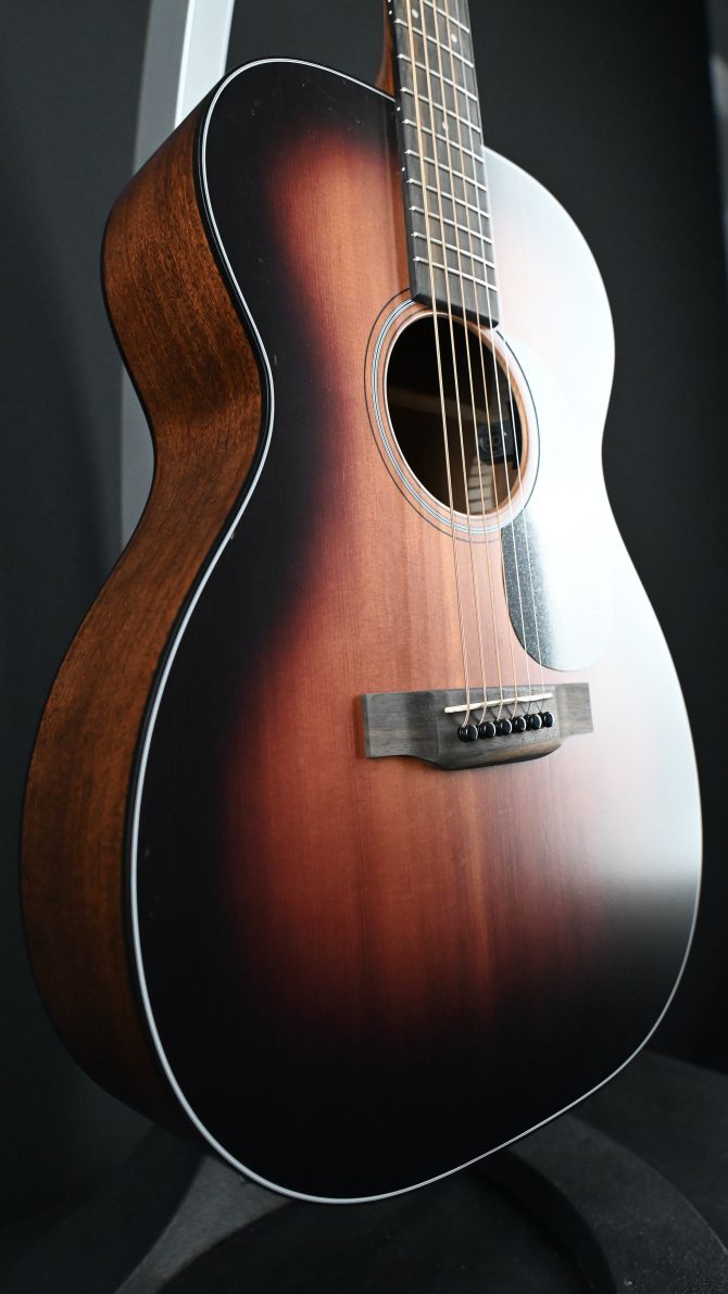 Martin 00-10E Retro Joe Bonamassa