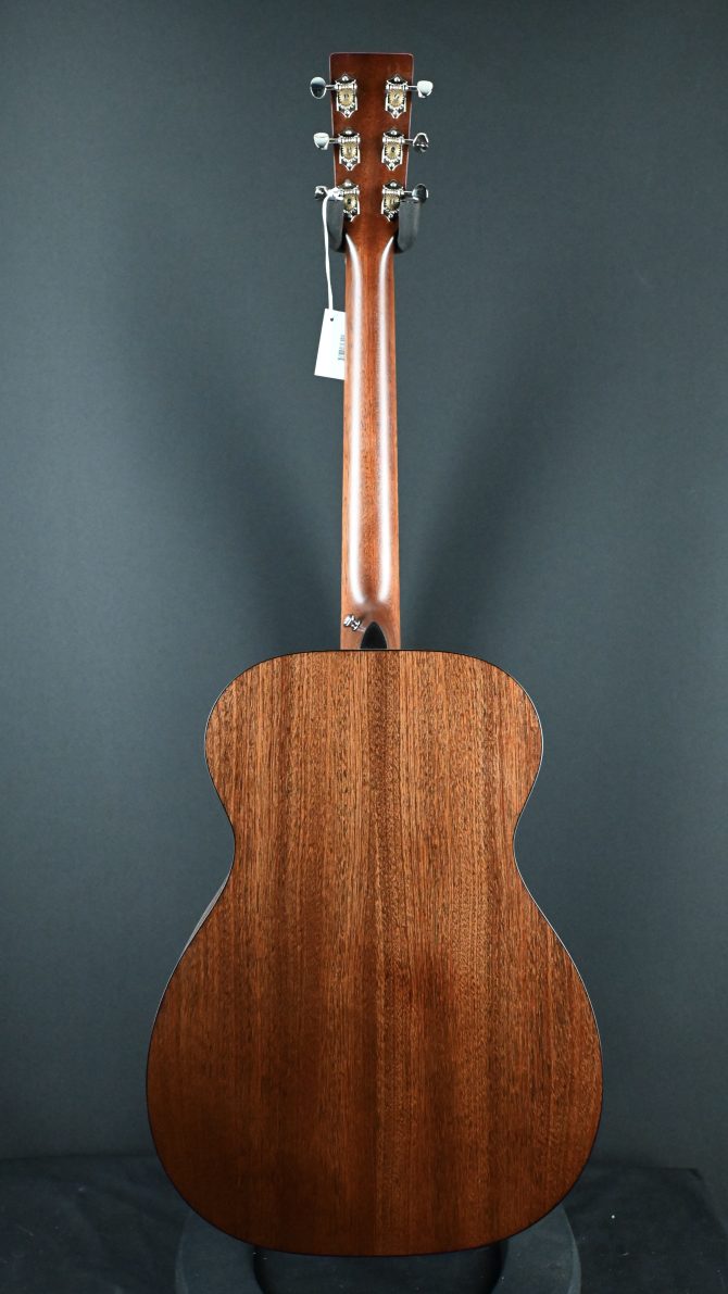 Martin 00-10E Retro Joe Bonamassa