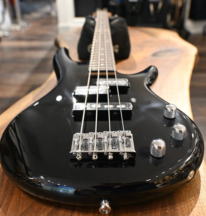Ibanez GSRM20-BK miKro Black 4-String Bass Guitar #512
