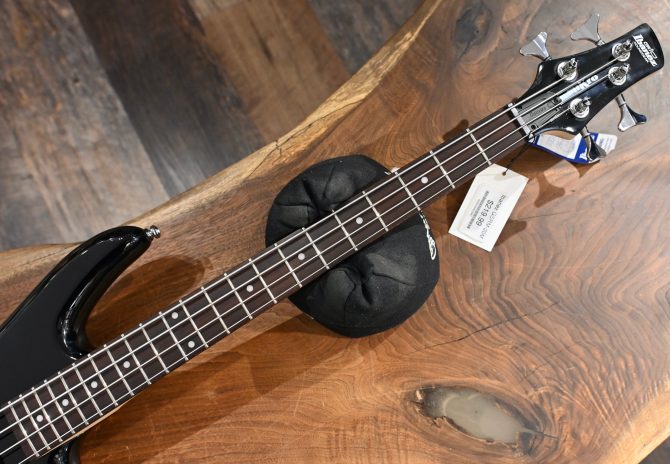 Ibanez GSRM20-BK miKro Black 4-String Bass Guitar #512