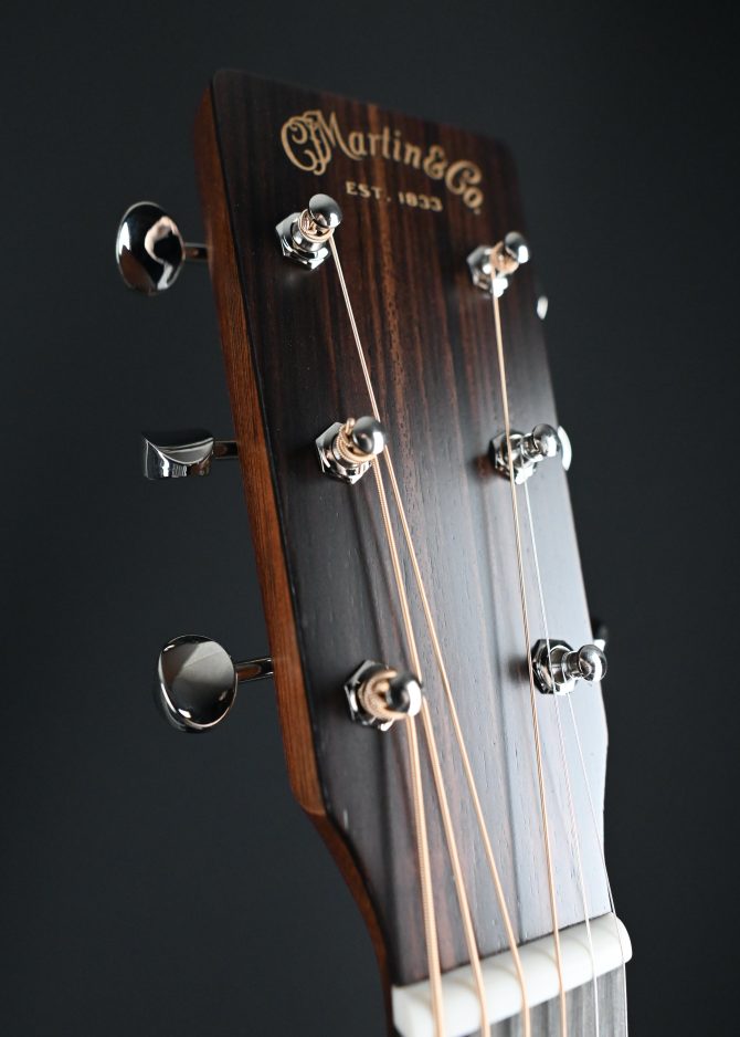 Martin 00-10E Retro Joe Bonamassa