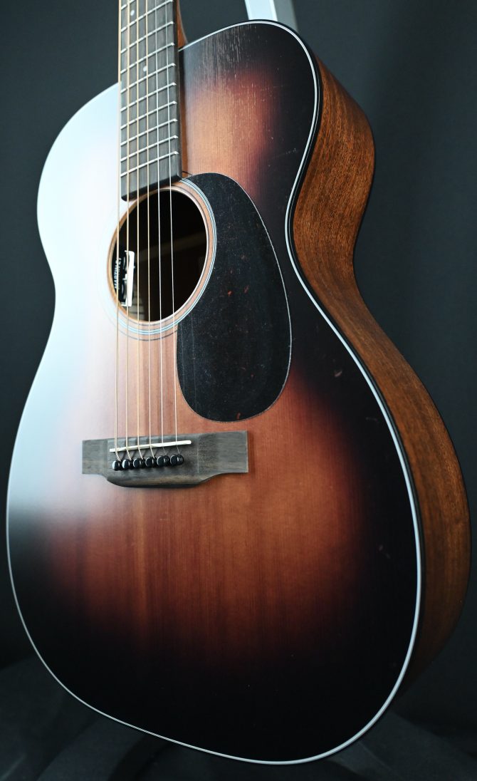 Martin 00-10E Retro Joe Bonamassa
